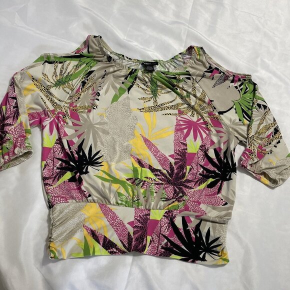 Robert Louis Women's Cold Shoulder Blouse Top Size Small Beige Tropical Print - Picture 2 of 11